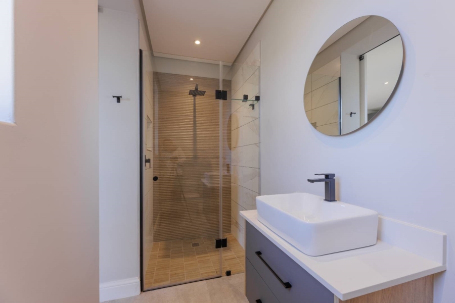 4 Bedroom Property for Sale in Kingswood Golf Estate Western Cape